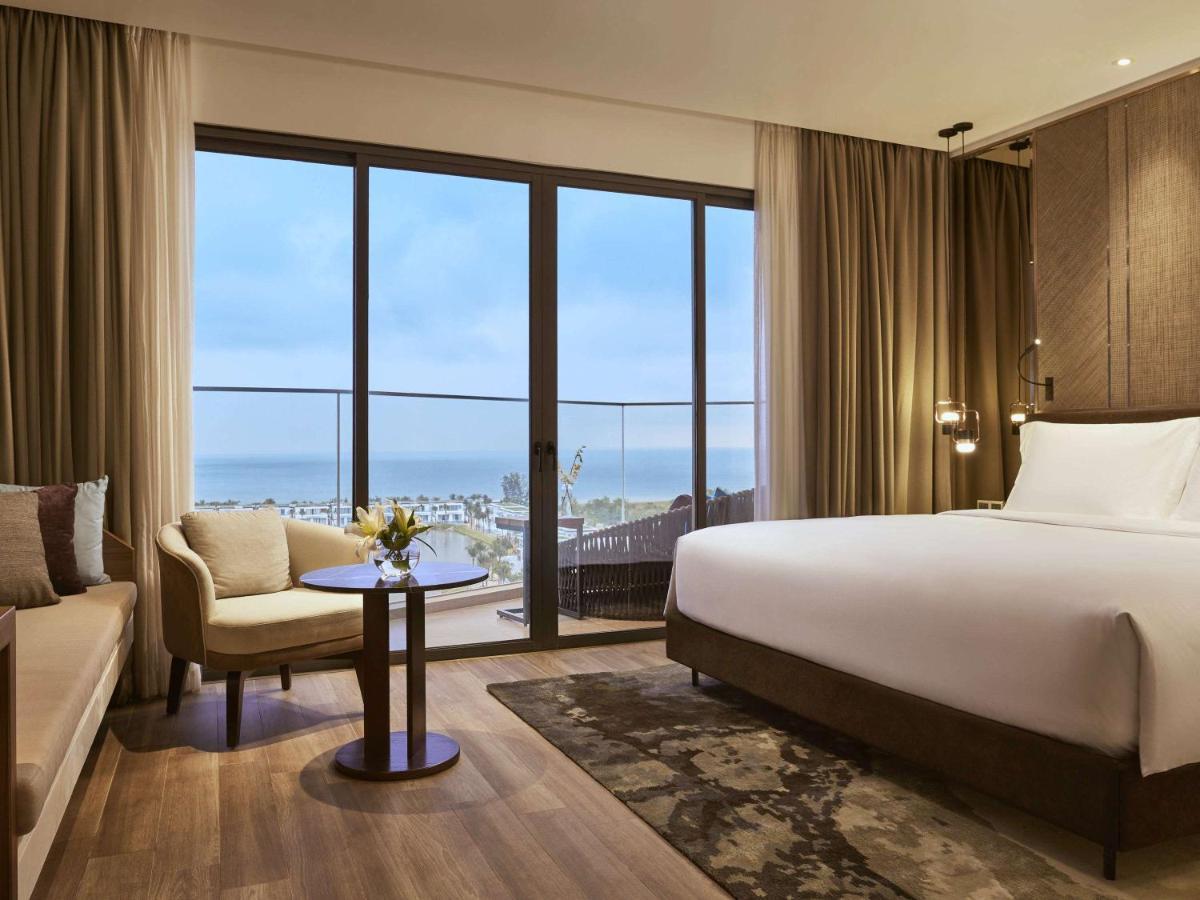 Moevenpick Villas & Residences Phu Quoc Exterior foto A guest room at the hotel